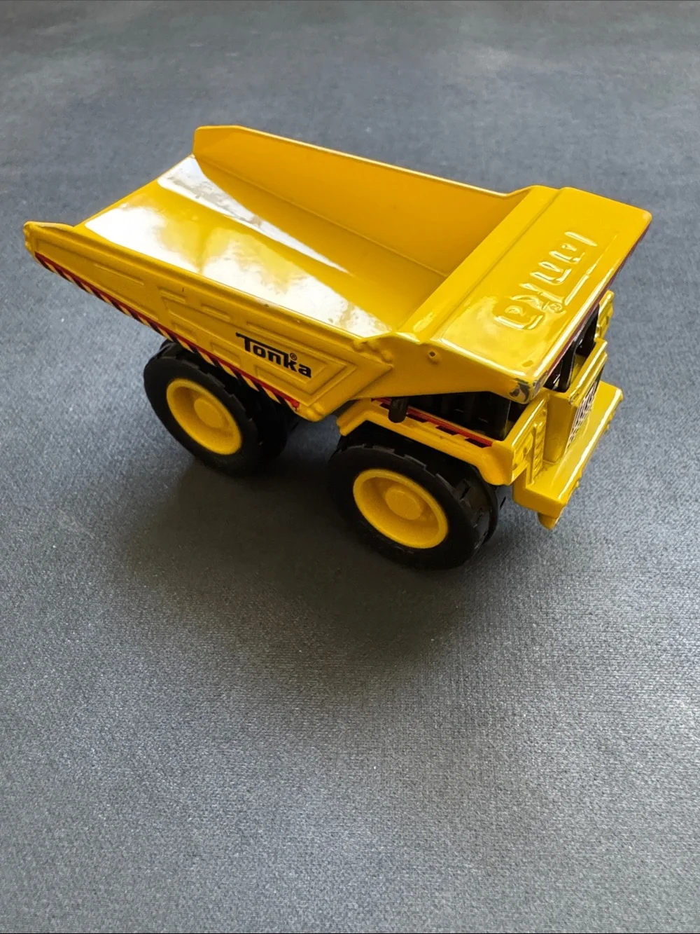 Tonka Metal Movers 3-Pack Construction Vehicle Toy Set